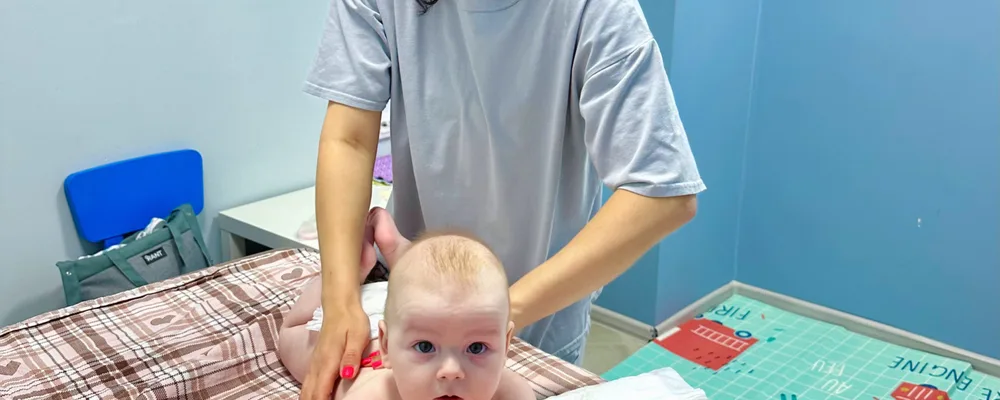 Польза массажа для грудничка: тонус мышц и здоровье