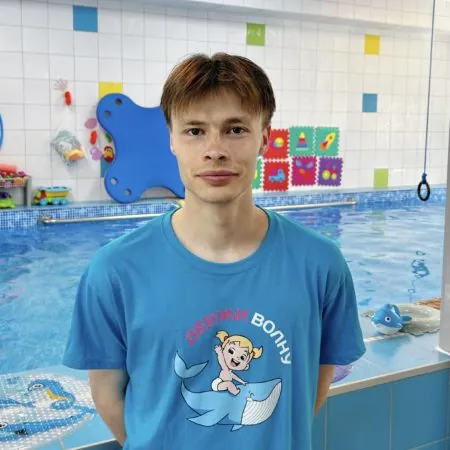 Гевак Данил — Тренер бассейна